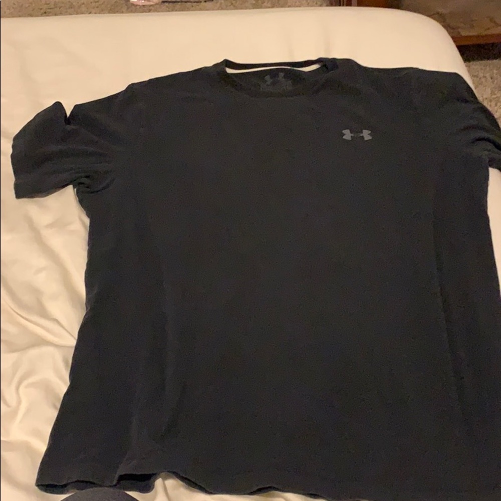 Under armor charged cotton black tee workout.